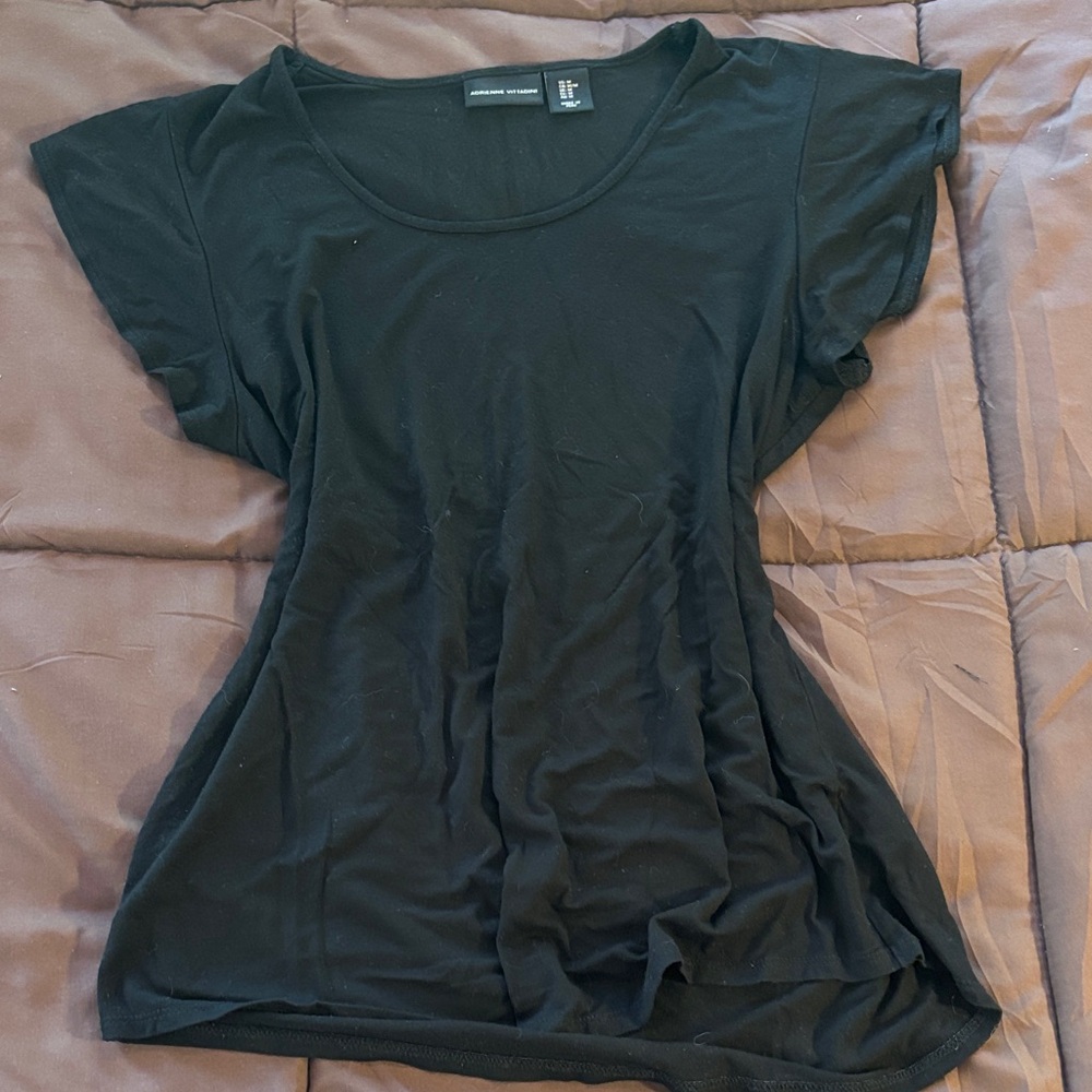 Adrienne Vittadini Classic Black Short Sleeve Top